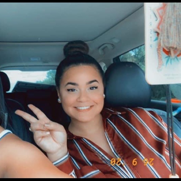 Meet your Posher, Oceanna - Picture 1 of 2